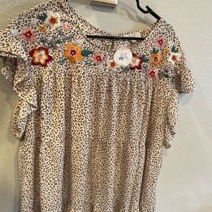 NWT top cheetah print, flowy with floral embroidery on top